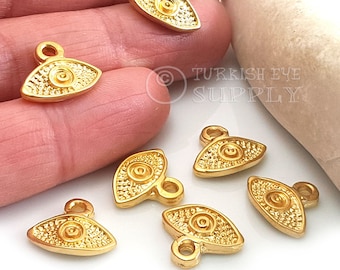 Dijes de ojo dorado, Dijes de ojo malvado dorado, Mini dijes de ojo, Colgante de ojo dorado, Dijes de ojo curvo, Accesorios de ojo malvado, Joyería turca, 6 piezas