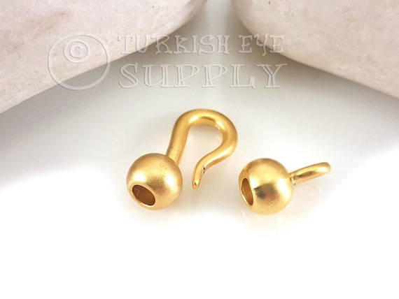Gold Hook Clasps, Cord End Clasps, Mini Hook Clasps, Bracelet Toggle  Clasps, Gold Necklace Clasp Findings, 22k Gold Plated, 5 Sets 