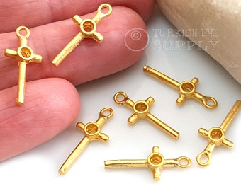 ゴールドトーンクロスチャーム 11 x 21 mm A3583 50個 - Etsy 日本