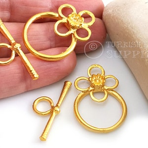 Large Gold Toggle Clasp, Flower Toggle Clasp, Round Clasp, T Bar Clasp, Necklace Clasp, Clasp Findings, Gold Plated Jewelry, 1Set