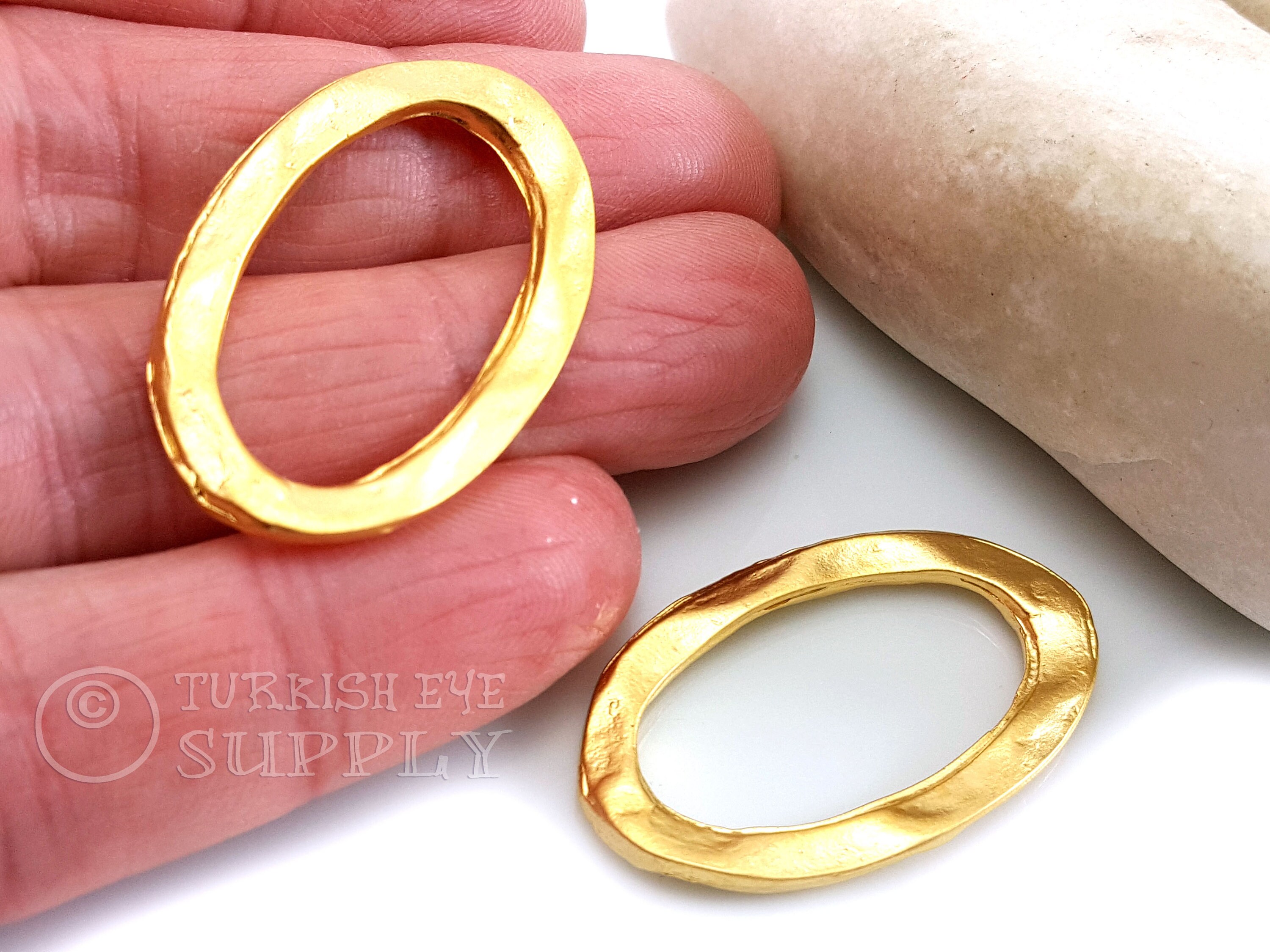 Hammered Gold Loop Pendant, Large Oval Hoop Pendant, Rustic Loop Connector, Hoop Pendant, Gold Link, 22k Gold Plated Jewelry, 2Pc