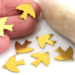 Brass Bird Charm, Brass Birds, Brass Swallow Charms, Raw Brass Sparrow Charms, Bird Findings, Bird Hangers, Raw Brass Sieraden