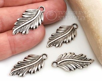 Silver Feather Charms, Feather Pendant, Silver Leaf Charms, Leaf Pendant, Antique Silver Plated, Feather Findings, Silver Jewelry, 5Pc