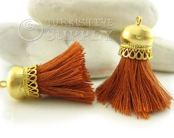 Copper Brown Tassel Charm, Short Cotton Tassel, Thread Tassel, 22k Gold Plated Cap, Tassel Bracelet, Tassel Necklace Jewelry, 2pc