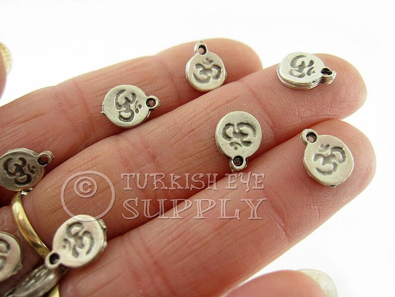 Bali Charms Yoga Charms Tiny Om Drop Charms Chakra Charms Silver Om Charms Rustic Silver Tibetan Jewelry 10 pc Round Om Symbol