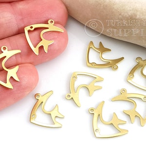 Brass Fish Charms, Raw Brass Fish Findings, Fish Earring Charms, 25pc