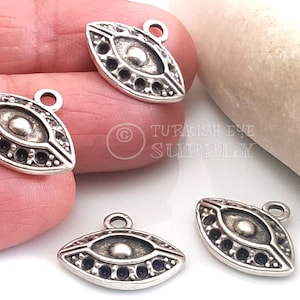 Amuleto de ojo malvado de plata, colgante de ojo malvado de plata, amuleto protector, hallazgos de ojo malvado turco, joyería de talismán bañada en plata, 2 piezas