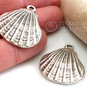 Silver Scallop Shell Charms, Silver Shell Charms, Silver Beach Charms, Silver Seashell Charms, Silver Shell Pendant, 2Pc