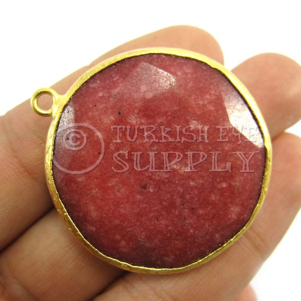 Gemstone Pendant, 36mm Burgundy Faceted Gemstone Pendant, 22k Gold Plated Bezel Pendant, Round Jade Pendant, Necklace Pendant, 1Pc