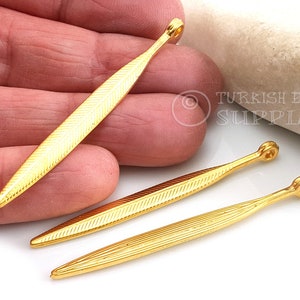 Gold Feather Charms, Large Feather Pendant, Gold Feather, Long Leaf Pendant, 22k Gold Plated, Leaf Findings, Gold Jewelry, 2Pc