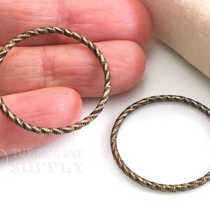 30mm Bronze Jump Rings, Open Jump Rings, Bronze Jump Rings, Round Hoop Connectors, Bronze Plated Jewelry Components, Jewelry Findings, 4pc