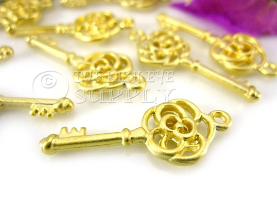 Gold Key Charms, Mini Key Charms, Key Charms, Mini Gold Charms, Mini Key, Gold Jewelry Findings, Key Pendants, 2 PC