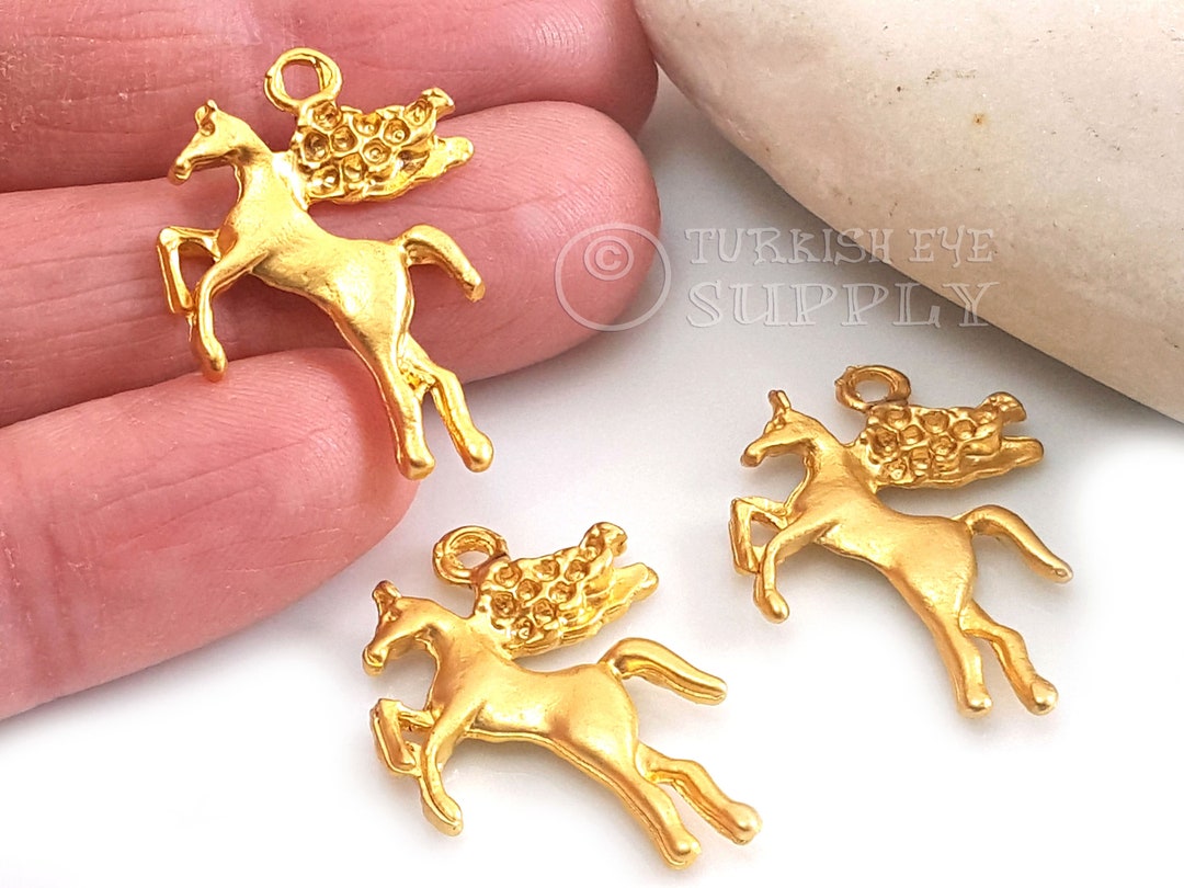 Gold Pegasus Charms Gold Pegasus Pendant 4pc Etsy UK
