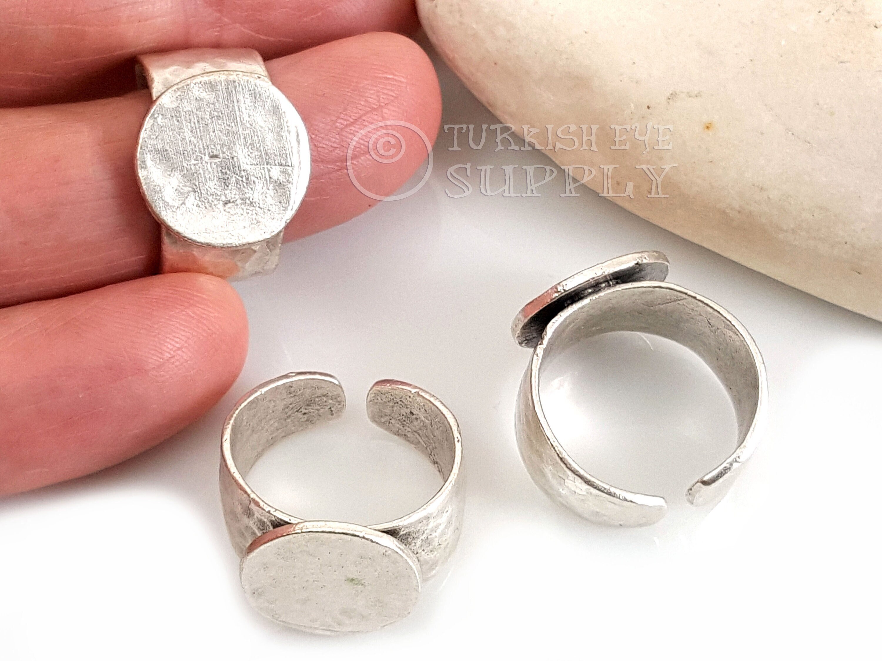 Hammered Silver Ring Blanks, Adjustable Ring Base Blank, Antique Silver  Plated Brass, Ring With 15mm Round Base Setting, 1pc 