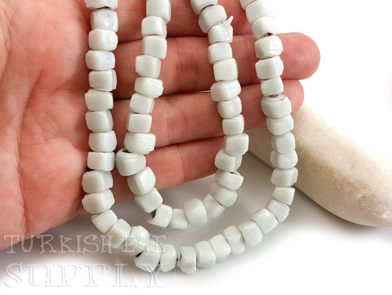 Square 2024 glass beads