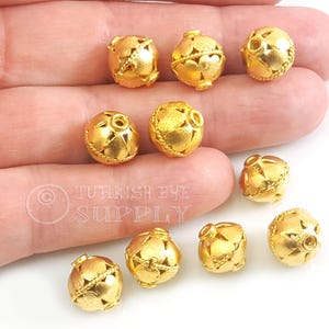 Large Tribal Gold Ball Spacer Beads, Filigree Spacer Beads, Tribal Bali Beads, Gold Jewelry Findings, 2pc