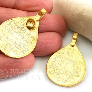 Tropfen Medaillon Anhänger, arabische Kalligraphie Anhänger, türkische Münze Anhänger, 22k vergoldet, türkischer Schmuck, 1Pc