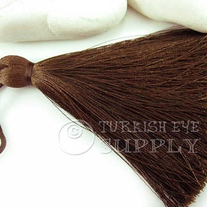 Borla grande de seda marrón gruesa, borla de seda gruesa, borla de hilo de seda hecha a mano, fornitura de borla, collar de borlas, suministros de joyería, CC890