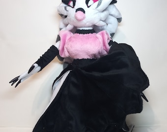 ヘルヴァ・ボスのステラ 17.7インチ (45 cm) プレミアムぬいぐるみ