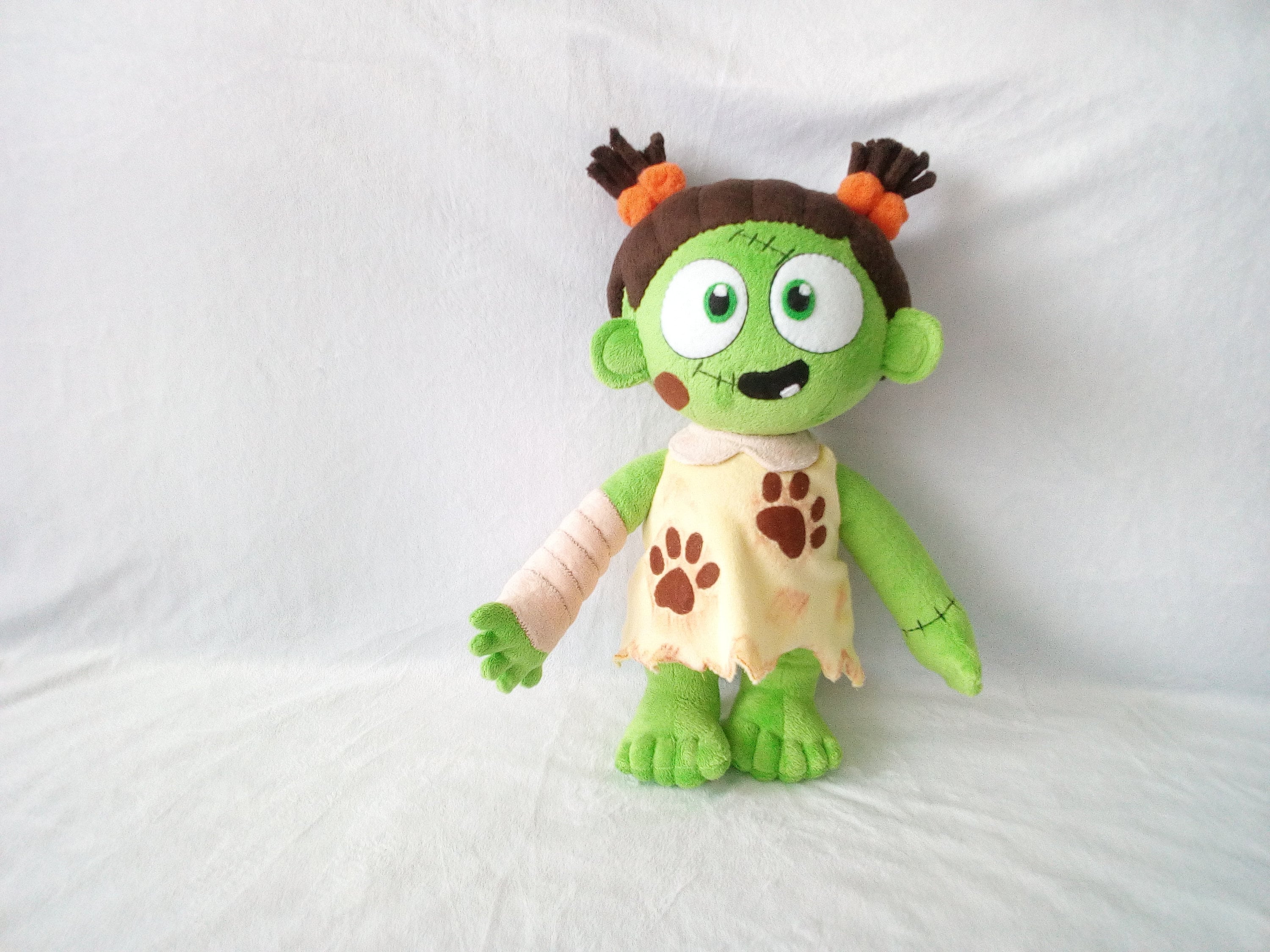 Zizi de Spokiz Zombie Peluche Toy 14,9 38 cm -  France