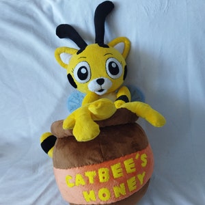 Buy Huggy Wuggy Plush Toy, PJ Pug A Pillar Plush Plushie Toy for Game Fans  Gift, bunzo Bunny Plush Soft Cat Bee Plush Candy Cat Stuffed Pillow Doll  for Kids and Adults