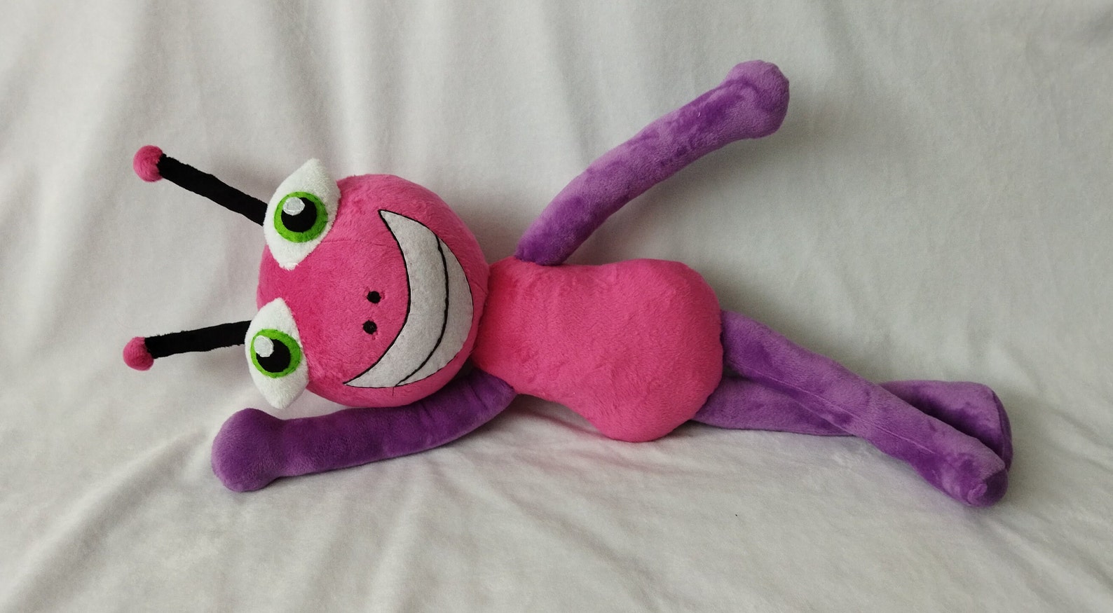 Bugbo From Bugbo 16.9” (43 Cm) Plush Toy A Fan Toy From a Big Fan of ...
