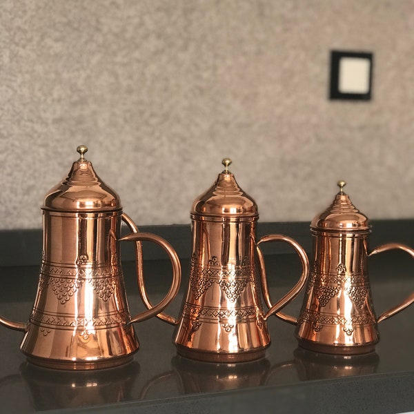 Copper Olive Oil Cruet, Engraved Oil Container, Handcrafted Olive Oil Dispenser, Olive Oil Bottle