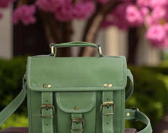 Bolso bandolera/hombro de piel auténtica para mujer, personalizado, de piel verde claro, con bolsillo y asa.