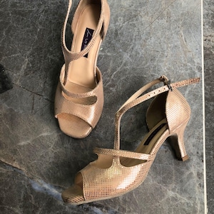 新品★MADAM PIVOTタンゴシューズ（袋付き） Madame Pivot – Axis Tango