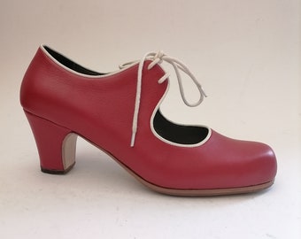 Professional Flamenco dance shoes, Custom, Handmade, Hornbeam, Studded Sole, Full-Grain leather