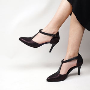 Custom, Handmade, Full-Grain Leather Heels Women's Shoes