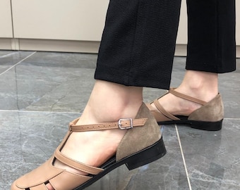Women’s Leather Summer Sandals – Handmade Flat Comfort Shoes – Breathable Cut-Out Design for Casual Wear Summer Closed Toe Sandals