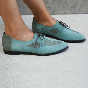 Custom, Handmade, Full-Grain Leather Womens Leather Oxfords image 2