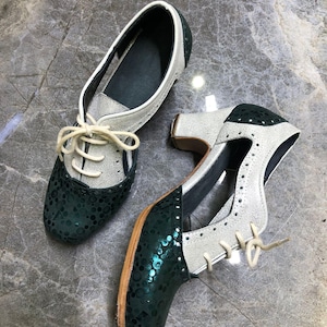 Professional Flamenco dance shoes, Custom, Handmade, Hornbeam, Studded Sole, Full-Grain leather