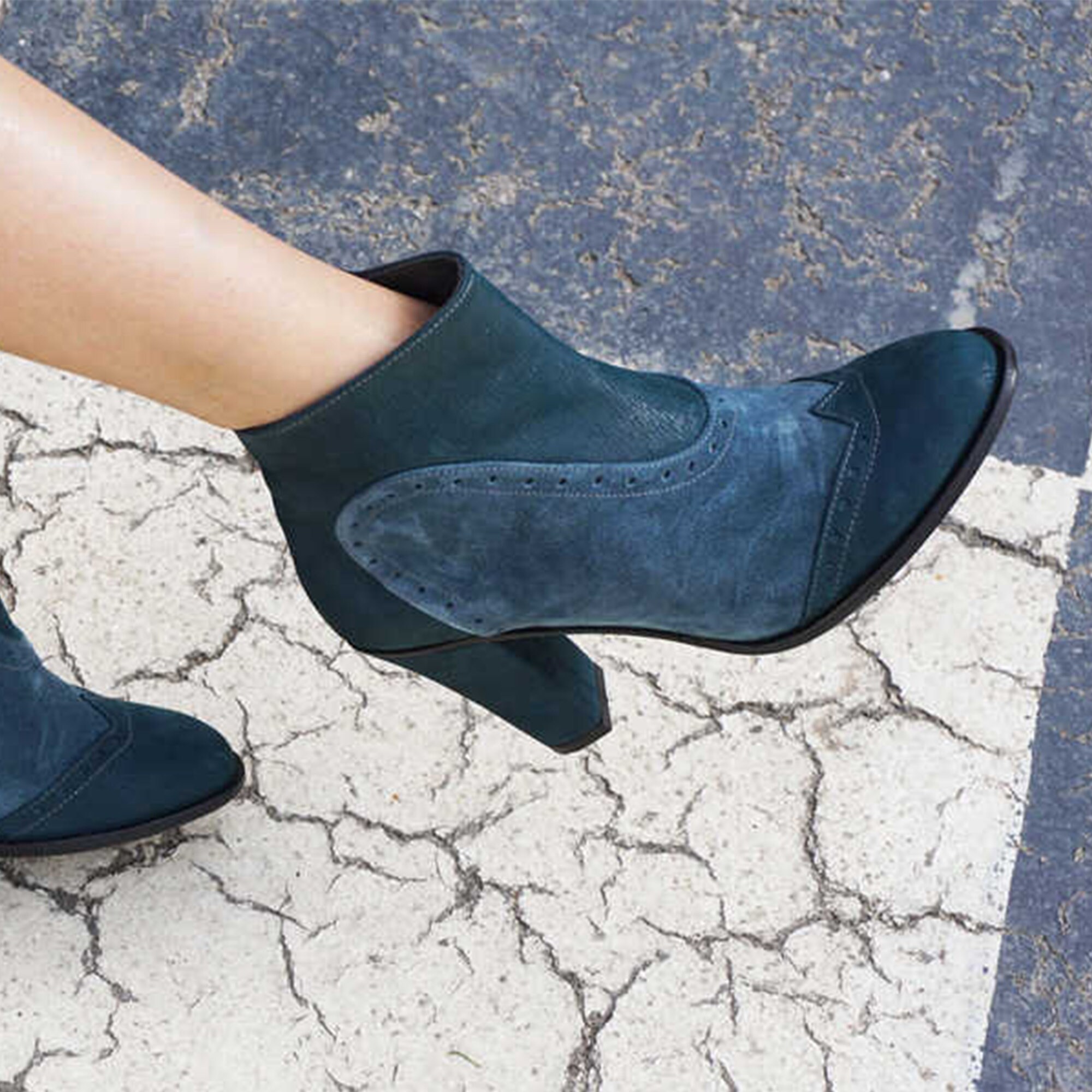 full grain leather boots womens