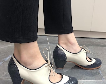 Professional Flamenco dance shoes, Custom, Handmade, Hornbeam, Studded Sole, Full-Grain leather