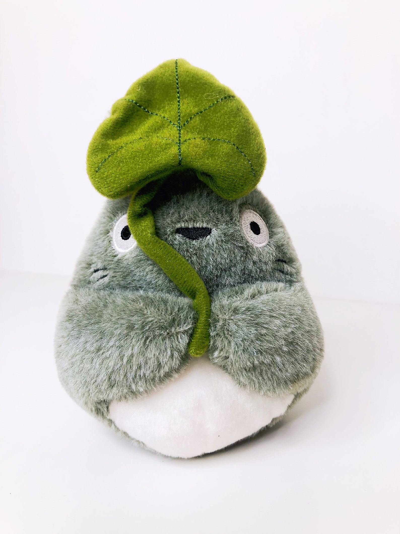 Totoro plush toymiddle sizewith leaf | Etsy