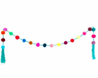 Pom Pom Garland