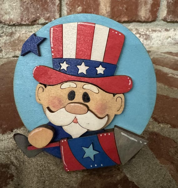 Handmade Patriotic Round Signs • Americana Wood Decor • USA Heart and 1776 Display Set