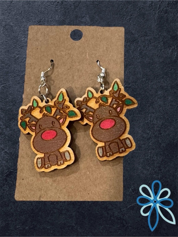 Reindeer with Christmas Lights * Wood Hand-Painted