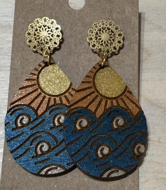 Ocean Wave and Sun Earrings * Customizations & Personalizations Available