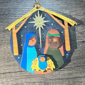 Nativity Ornament with Star and Manger * Christmas Ornament