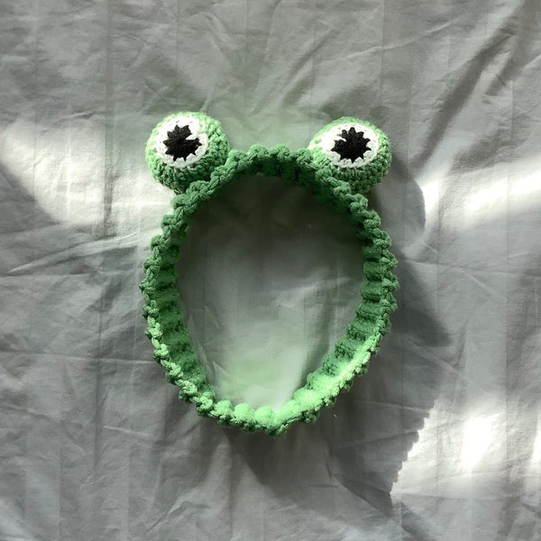 Crochet Headband Pattern // FROGGIE HEADBAND // Frog headband