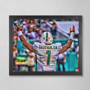 Tua Tagovailoa Miami Dolphins Poster Art Autographed NFL 4x6, 5x7, 8x10, 9x12, 11x14, 16x20, 18x24, 24x36 Personalized Gifts for  Birthday