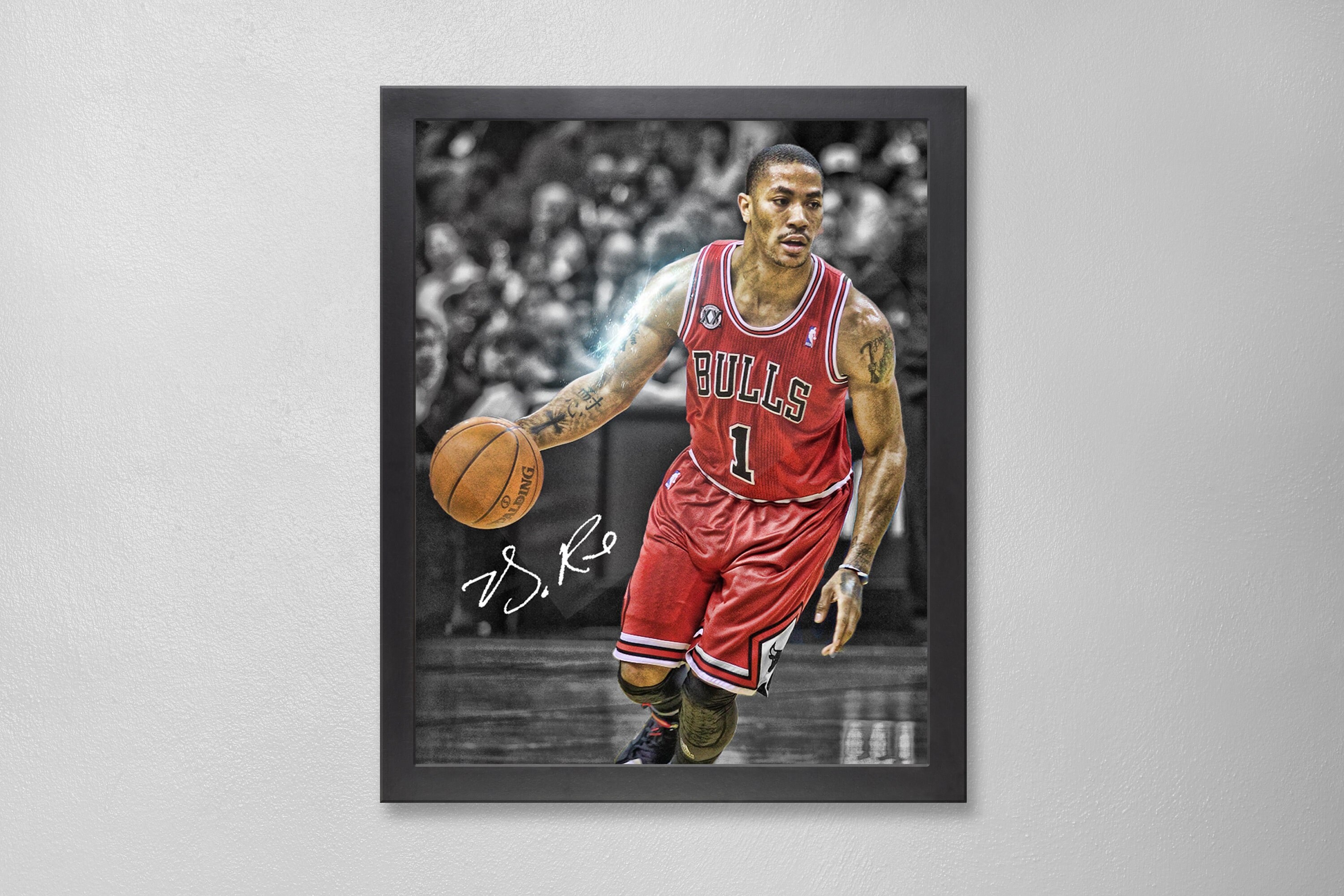 DERRICK ROSE FRAMED AUTOGRAPHED CHICAGO BULLS BASKETBALL JERSEY