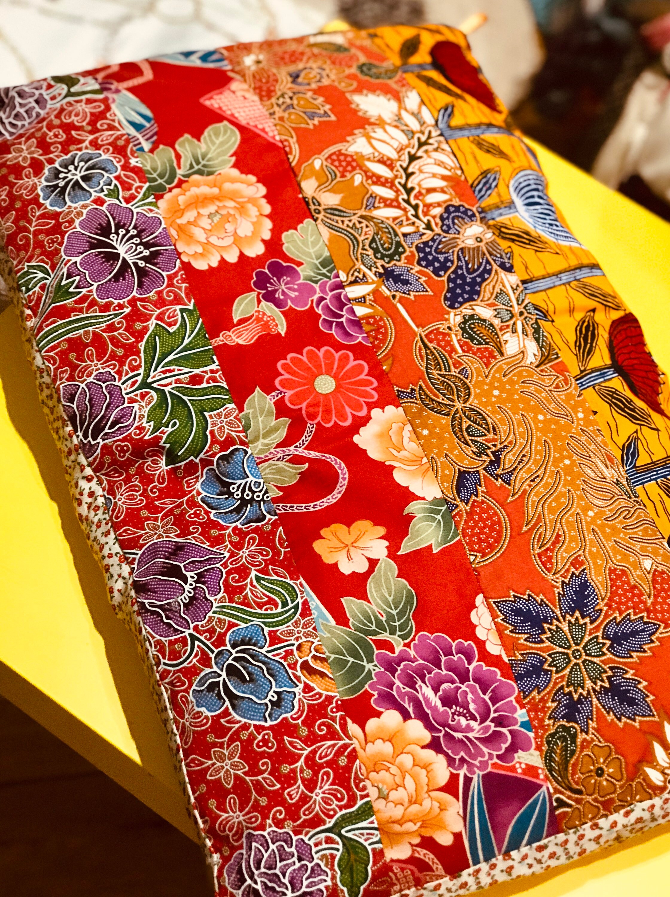 Coussin Plat en Patchwork Fait Main Piece Unique Rouge et Marron Wax Japonais