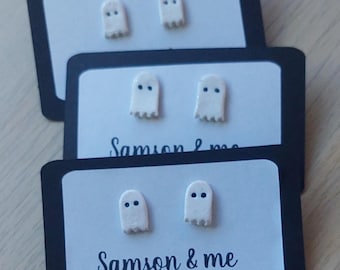 Pendientes de fantasma hechos a mano