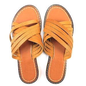 Damen Leder Sandalen Schuhe Flip Flops Wohnungen Braun Camel Sand Größe 9,5