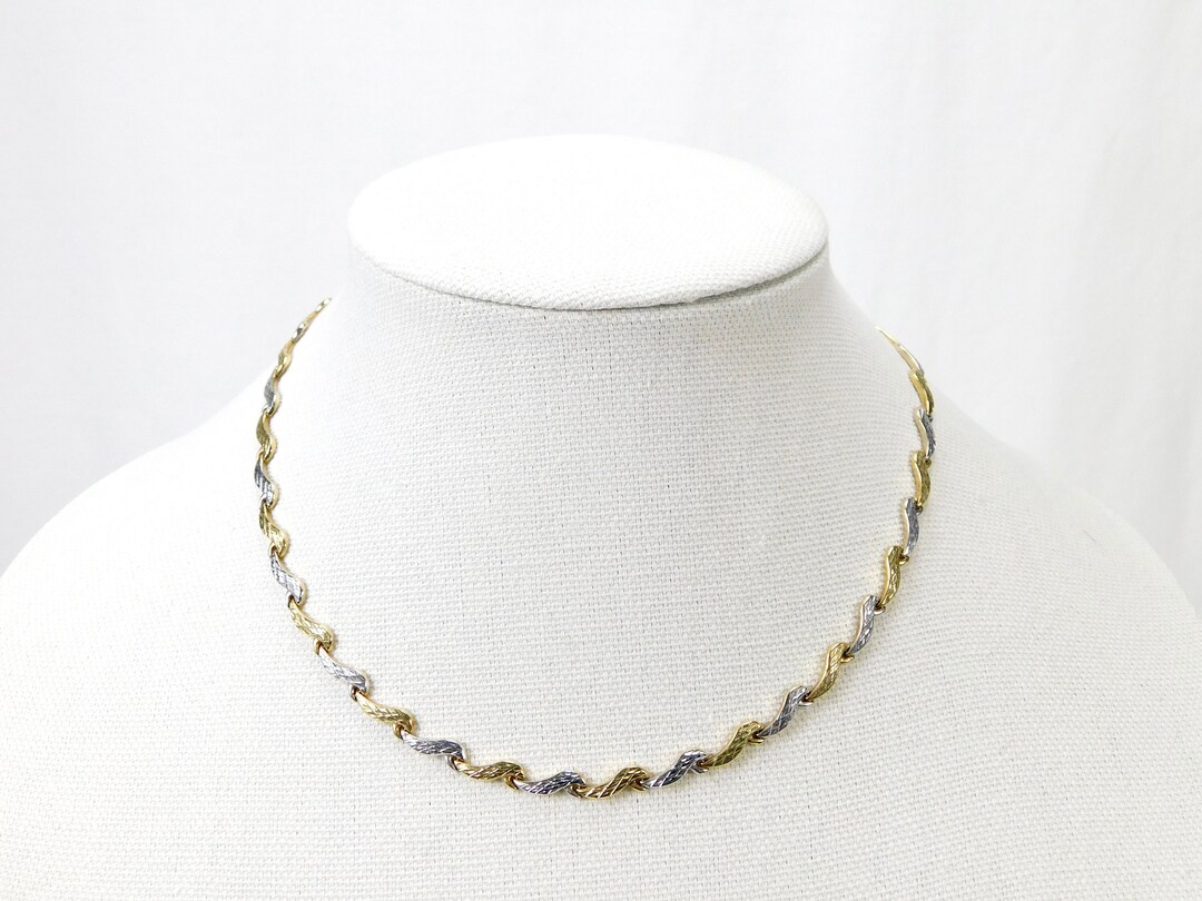 Beautiful 10K White Yellow Gold Lady's Chain Necklace