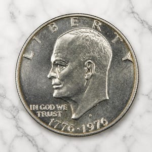 Moneta commemorativa del bicentenario della nascita di Eisenhower, tipo 1, in argento al 40%, coniata dalla zecca di San Francisco (S Mint).